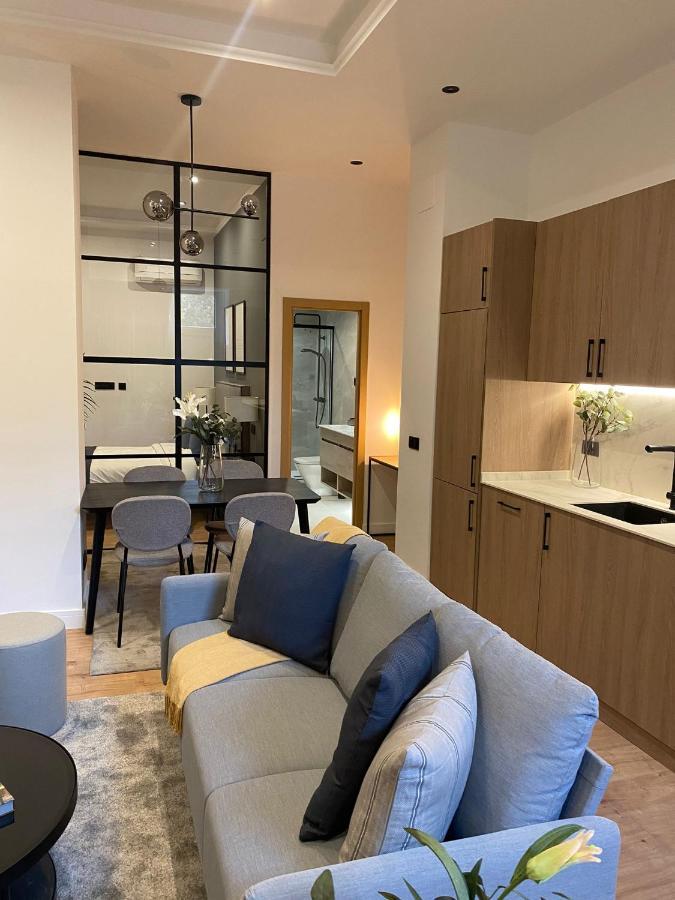 Exyca Embajadores Apartment Madrid Ngoại thất bức ảnh